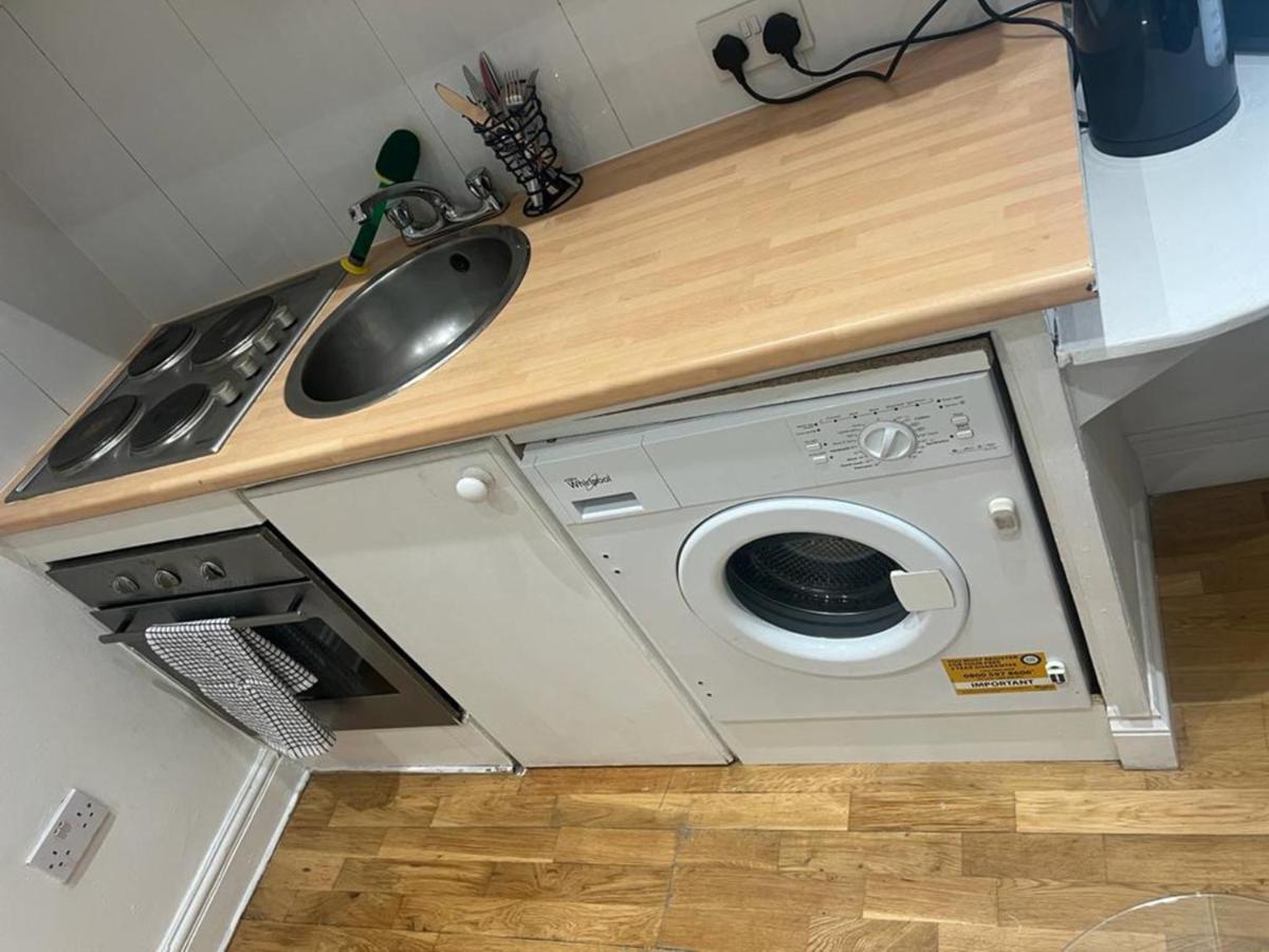 Lovely First Floor Flat-2 Лондон Экстерьер фото